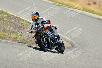 media/Apr-13-2025-TrackXperience (Sun) [[fb1ef998a6]]/Level 2 (Intermediate)/Turns 4 and 6 (Session 4)/